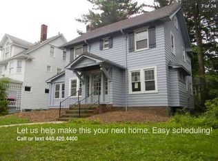 3340 Berkeley Rd, Cleveland Heights, OH 44118