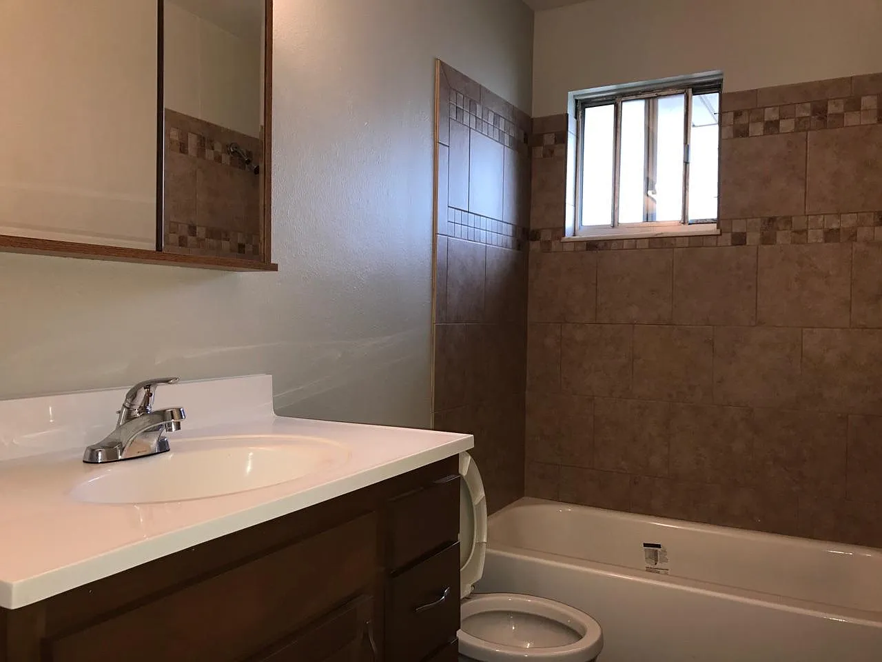 1 bed, $725 — Photo 4