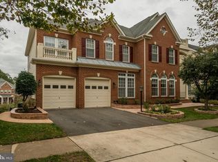 43972 Riverpoint Dr, Leesburg, VA