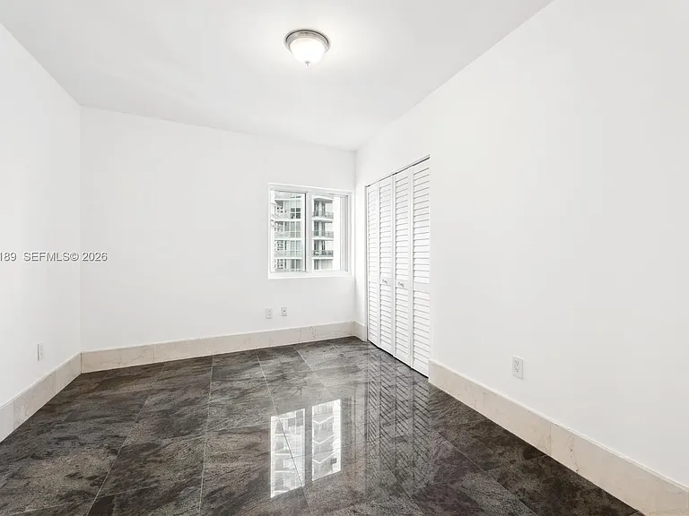 1402 Brickell Bay Dr #1601 — Photo 14