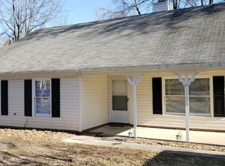 4607 Beechcroft Dr, Greensboro, NC 27407