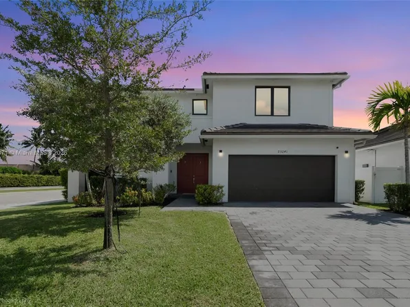 23241 SW 107th Ave, Homestead, FL 33032