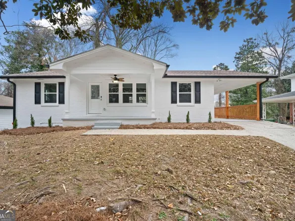 131 Oakcliff Ct NW, Atlanta, GA 30331