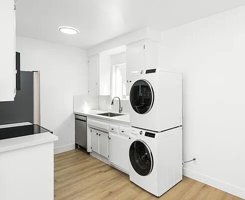 3216 Manhattan Ave #3 — Photo 5