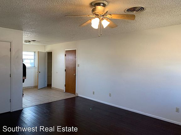 2nd image of 409 Circle Dr