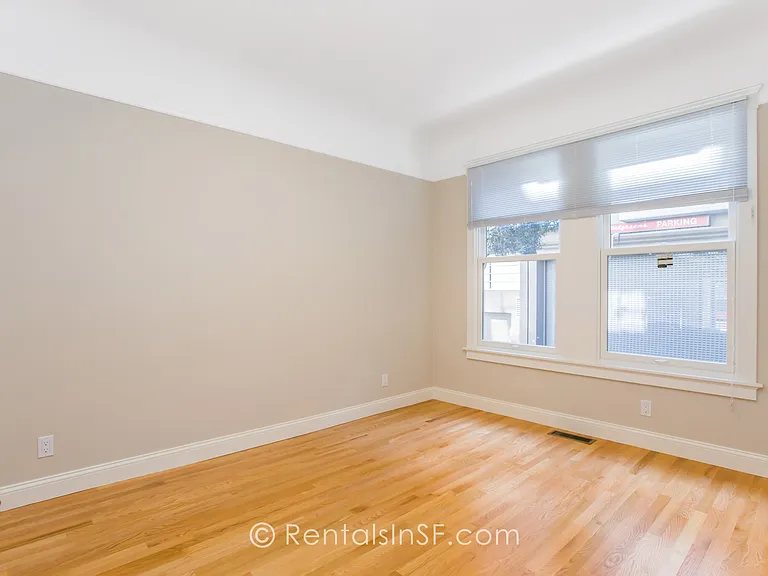 282 Linden St — Photo 6