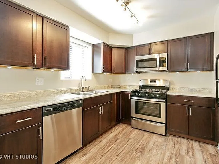 397 E Rimini Ct — Photo 8