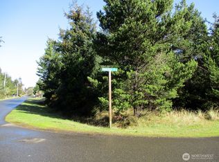 408 Bass Ave NE, Ocean Shores, WA