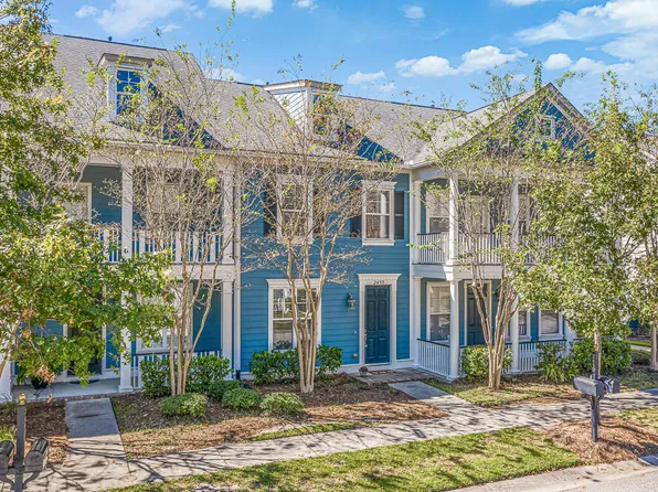 2453 Kings Gate Ln, Mount Pleasant, SC 29466