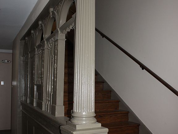 5th image of 1284 Pacific St APT 4B