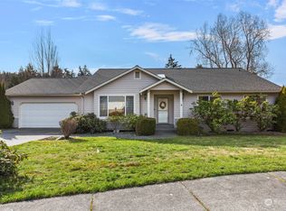 975 SW Eagle Vista Ave, Oak Harbor, WA