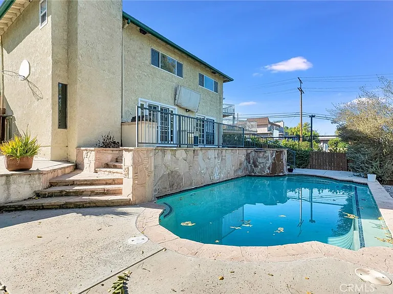 22781 Macfarlane Dr — Photo 39