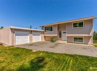 1105 Sumner Ln, Everett, WA 98203