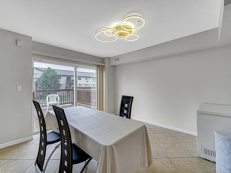 673 E Fountainview Dr #673 — Photo 7