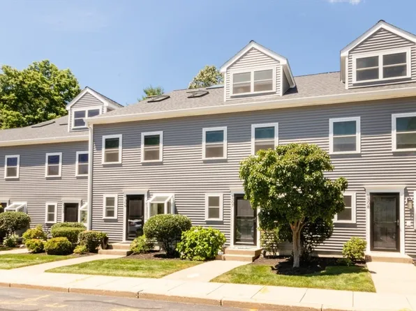 1307 Lagrange St #1307, Chestnut Hill, MA 02467