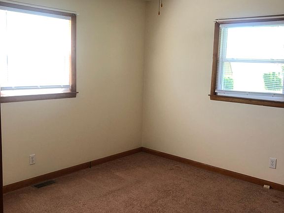 4th image of 1082 Dotland Cir