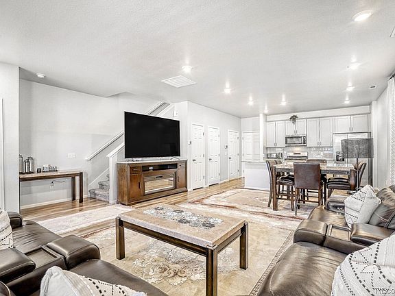 2nd image of 12237 Creamery Street