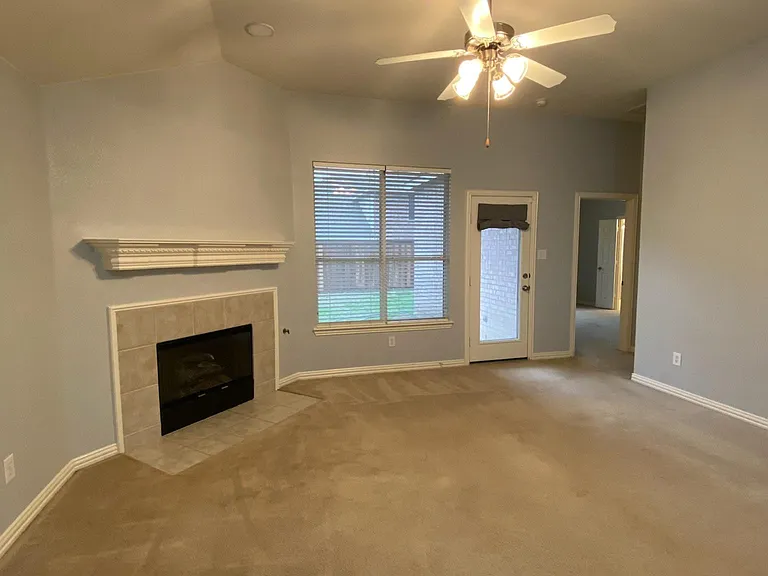 2508 Canyon Bay — Photo 14