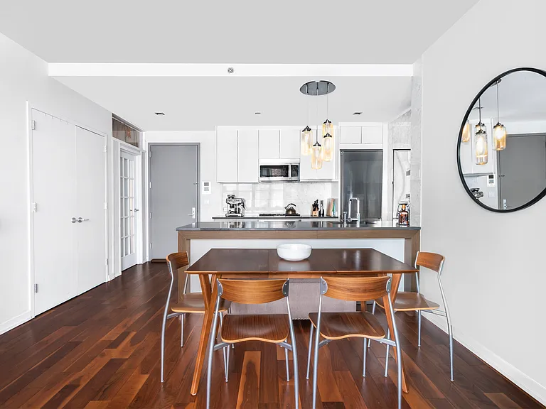 58 Metropolitan Ave #5B — Photo 3