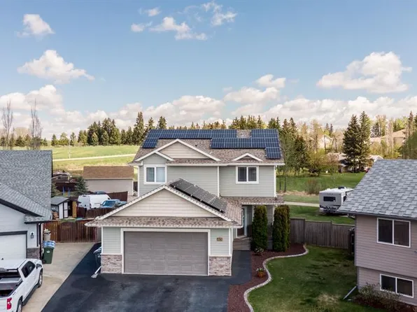4828 SW 55 Boulevard Close, Innisfail, AB T4G 0A2