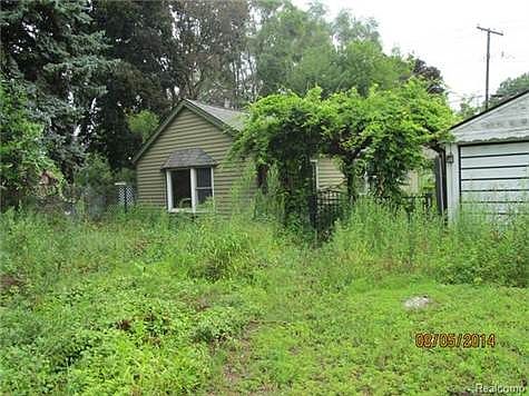 1st image of 21010 Colwell Ave