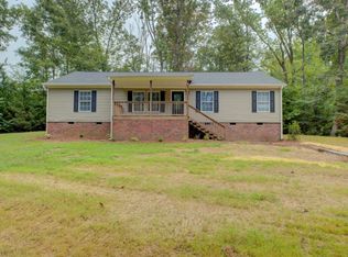 3218 Broadhurst Ln, Clover, SC 29710