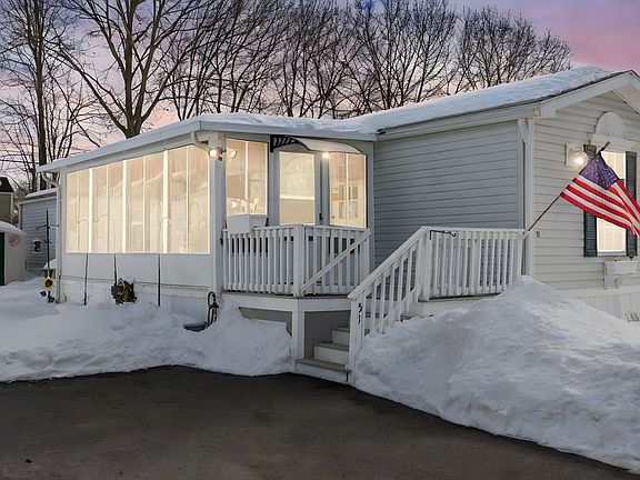 2nd image of 51 Tucker Ter