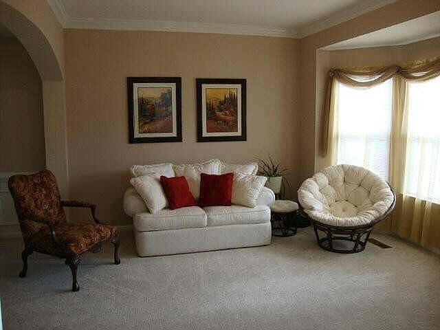 Spacious formal living area with nice bay window  