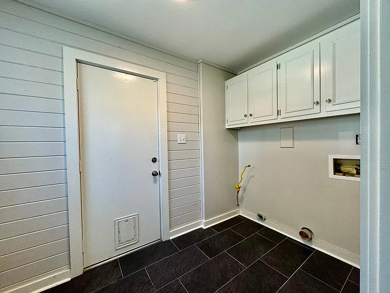 803 Henckley Ave — Photo 8