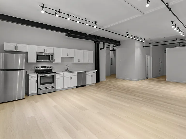 105 William St #205 — Photo 3