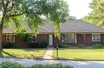 1st image of 5128 N 108th St
