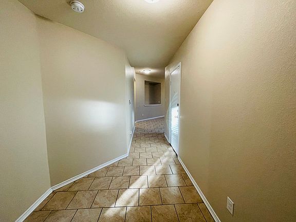 3rd image of 8011 Halo Cir