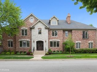 663 S Mitchell Ave, Elmhurst, IL