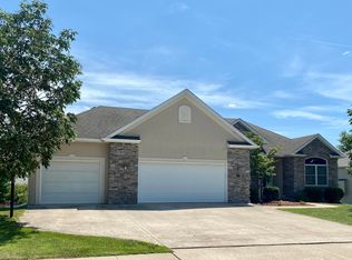 4500 Thornbrook Rdg, Columbia, MO 65203