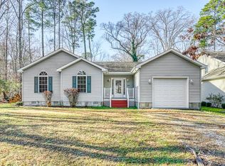 2725 Buccaneer Blvd, Greenbackville, VA 23356