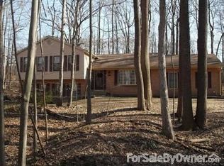 5715 Jonathan Mitchell Rd, Fairfax Station, VA 22039