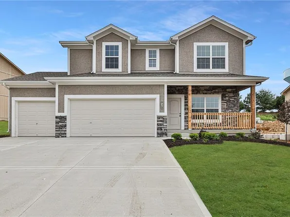 2523 SW Mitchell St, Oak Grove, MO 64075