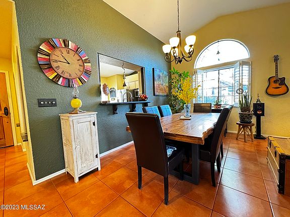 4th image of 1367 E Stoney Canyon Cir