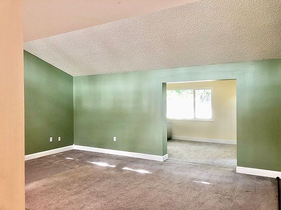 2nd image of 2233 Circlewood Dr #20