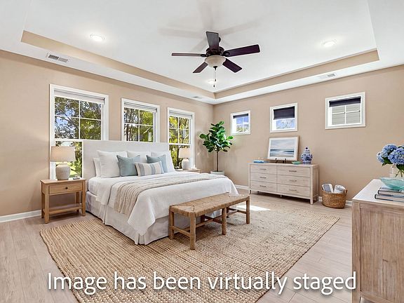 5th image of 732 Dreamland Dr.