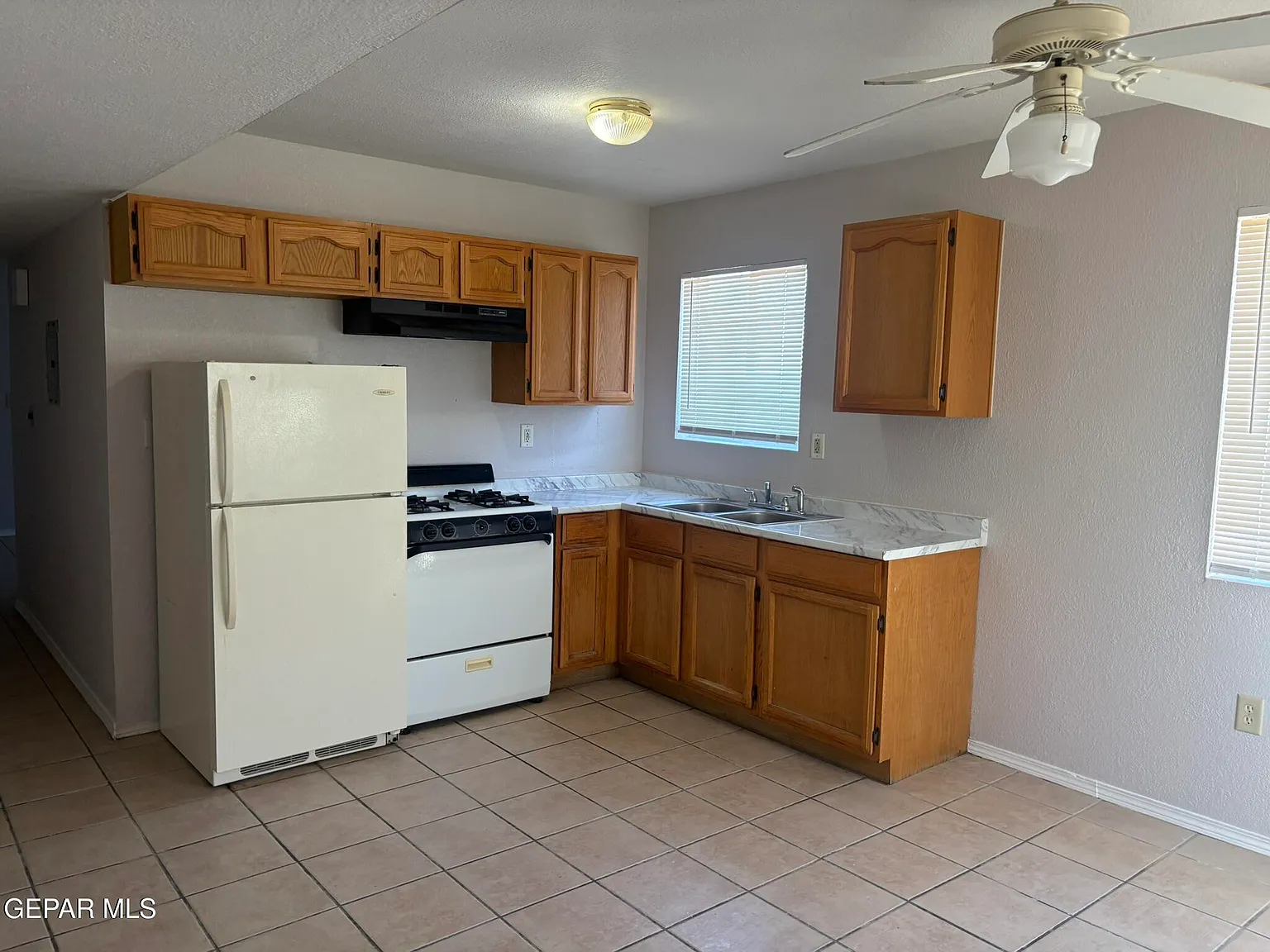 1 bed, 1.0 bath, 504 sqft, $795 — Photo 3