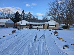 36070 Aurensen Rd, North Ridgeville, OH 44039