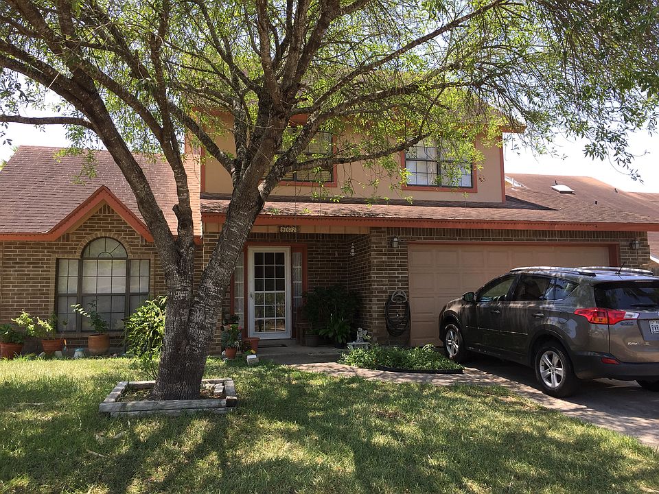 1st image of 962 Blue Bonnet Dr