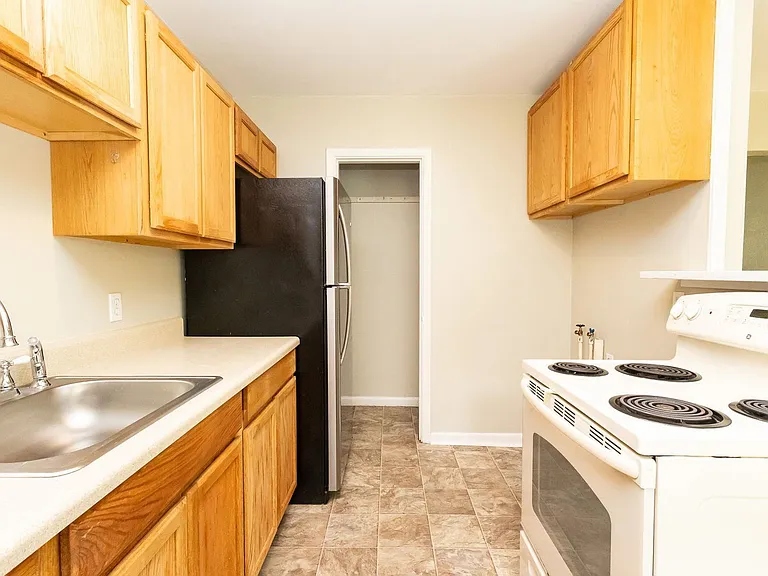 1720 S Seminole Dr #1720 — Photo 8