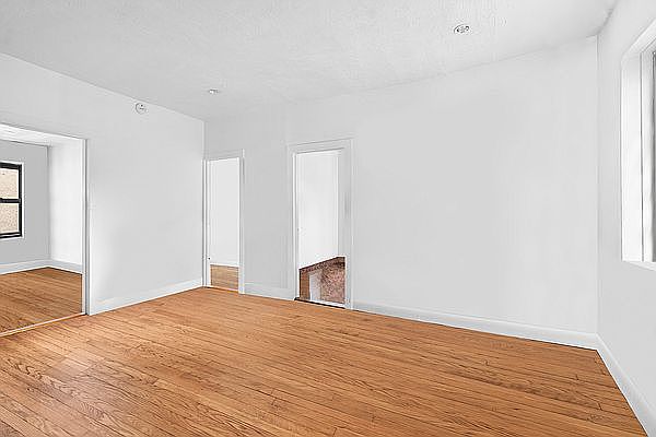 1st image of 85 W 104th St APT 4D