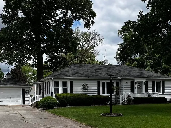 1317 E Douglas St, Goshen, IN 46528