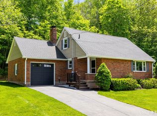 7 Capilos Dr, Cromwell, CT 06416