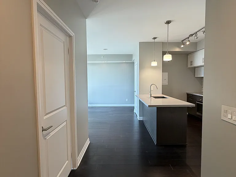 8 Mercer St #2107 — Photo 11