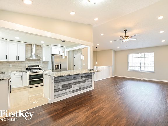 3rd image of 1206 Woodington Cir