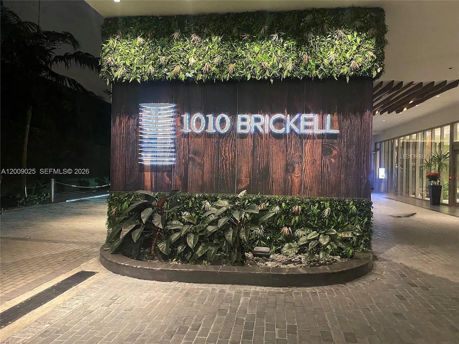 1010 Brickell Condo — Photo 4